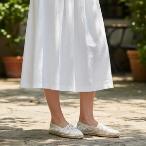 Talbots Izzy Espadrille Flats Floral Honeycomb Crochet Natural Size